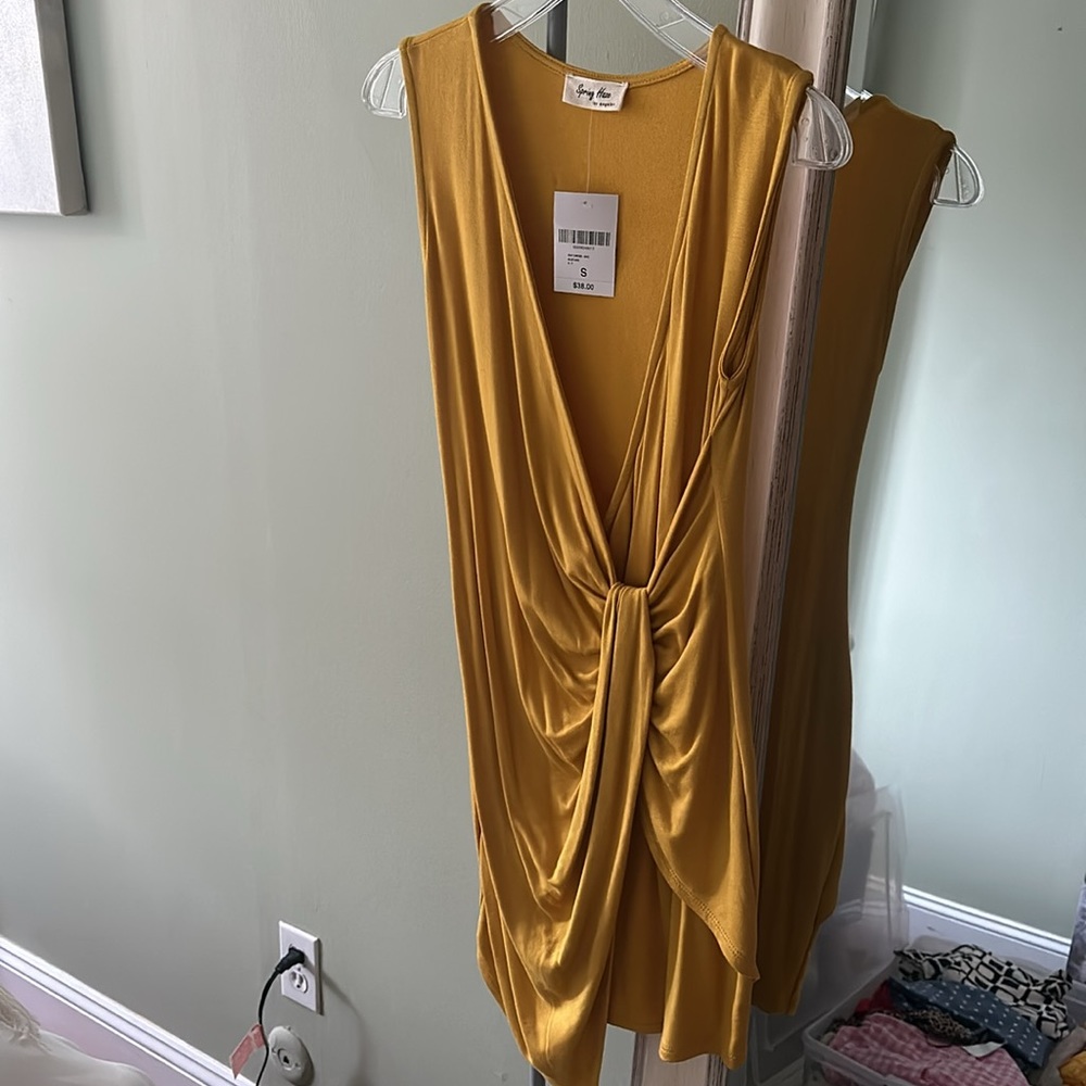 Drapey summer dress size S! Soft and form fitting!